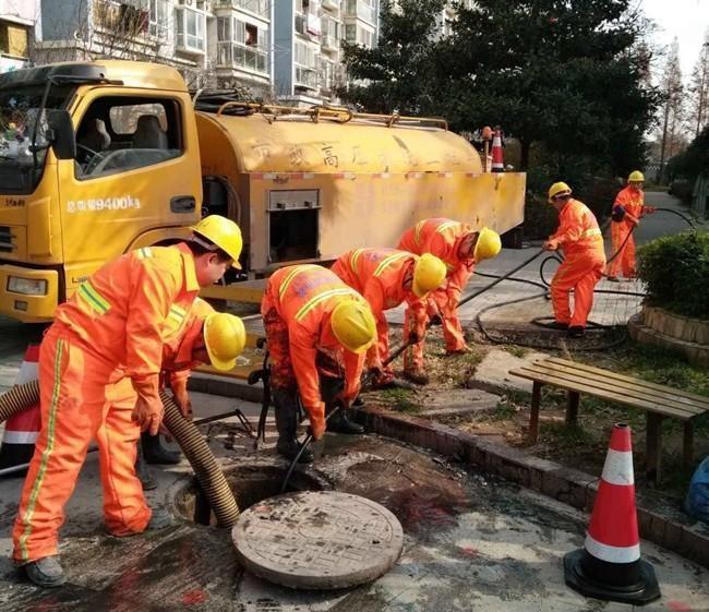 屏边市政管道清淤