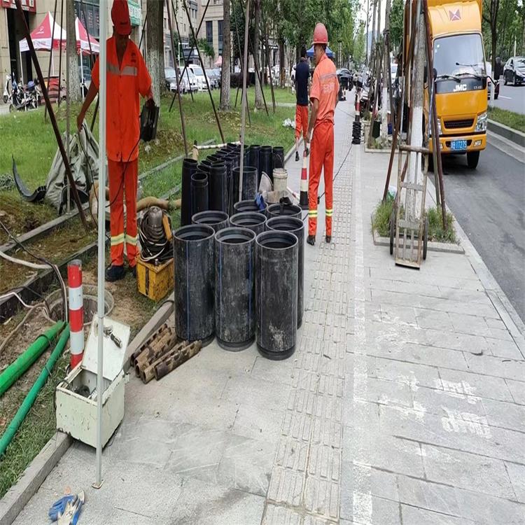 屏边管道短管置换修复